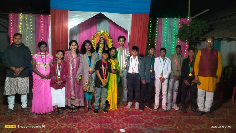 ड्रीम मेमोरियल स्कूल में रंगारंग सांस्कृतिक कार्यक्रम का आयोजन किया गया।