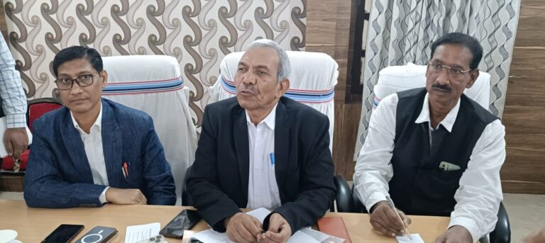 झारखंड सुन्नी वक्फ बोर्ड के सदस्य ने मुस्लिम समाज के इबादतगाहों के रजिस्ट्रेशन की दी जानकारी