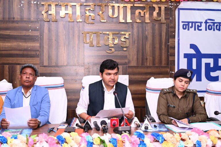 नप चुनाव को ले नियुक्त किए गए निर्वाची व सहायक निर्वाची पदाधिकारी,आज से शुरू होगा नामांकन