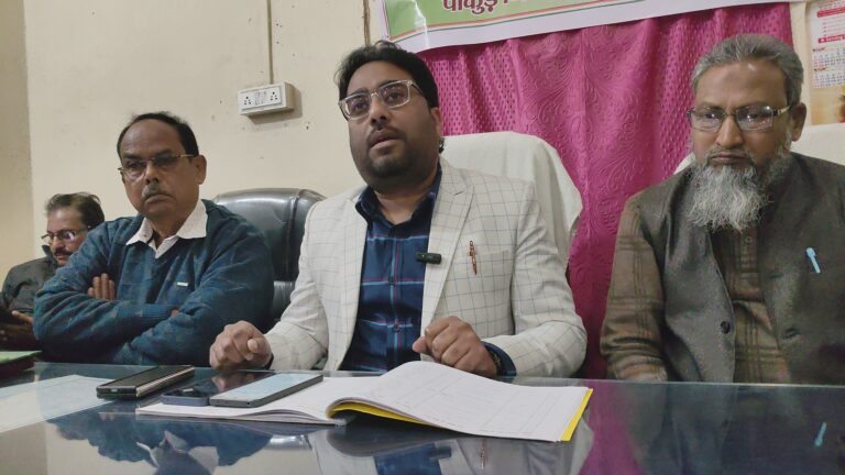 कांग्रेस ने मनरेगा बचाव महासंग्राम शुरू किया,भाजपा पर राष्ट्रपिता का अपमान करने का आरोप