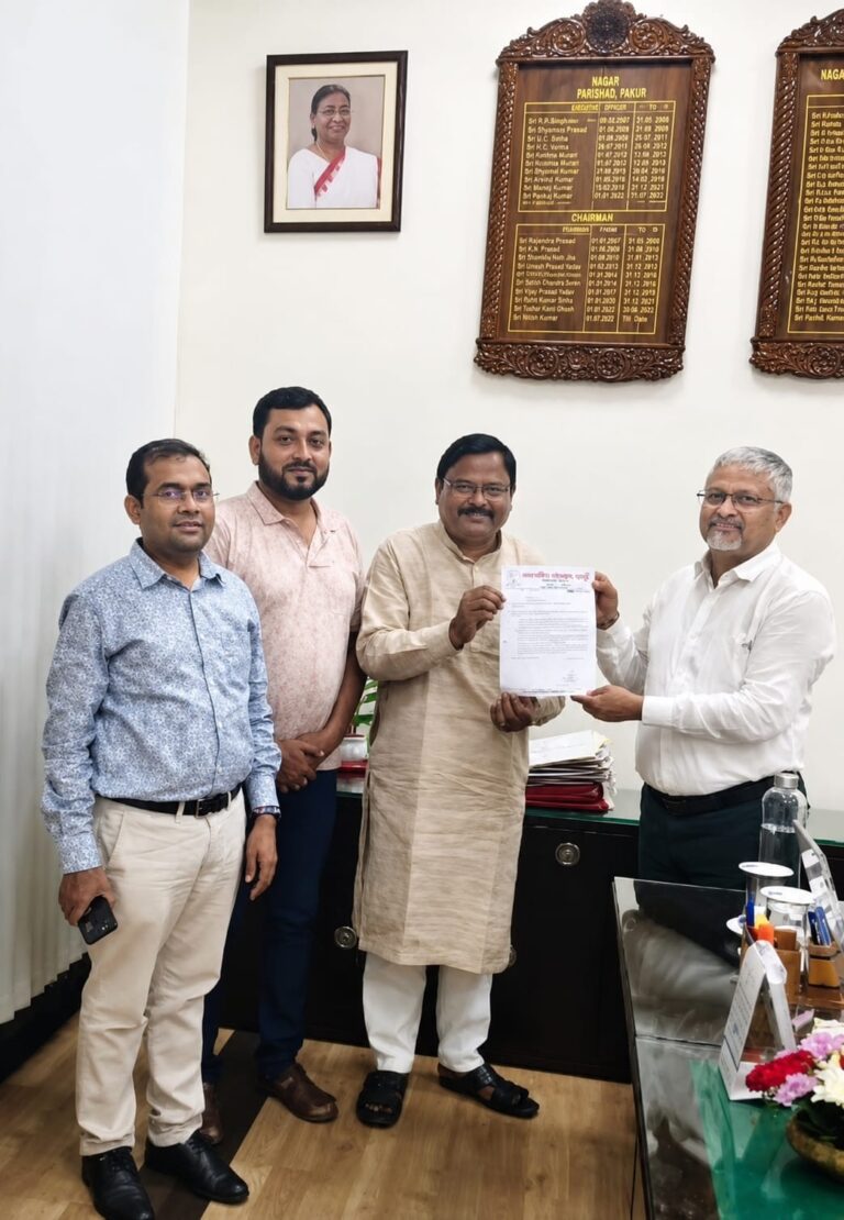 रेल यात्रियों के लिए राहत की उम्मीद: पाकुड़ सहित संताल परगना की वर्षों पुरानी मांगों पर रेलवे ने दिखाई सकारात्मक पहल